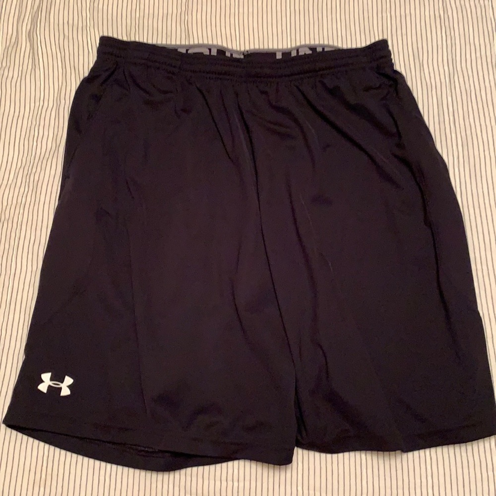 Under Armour Shorts Size XL